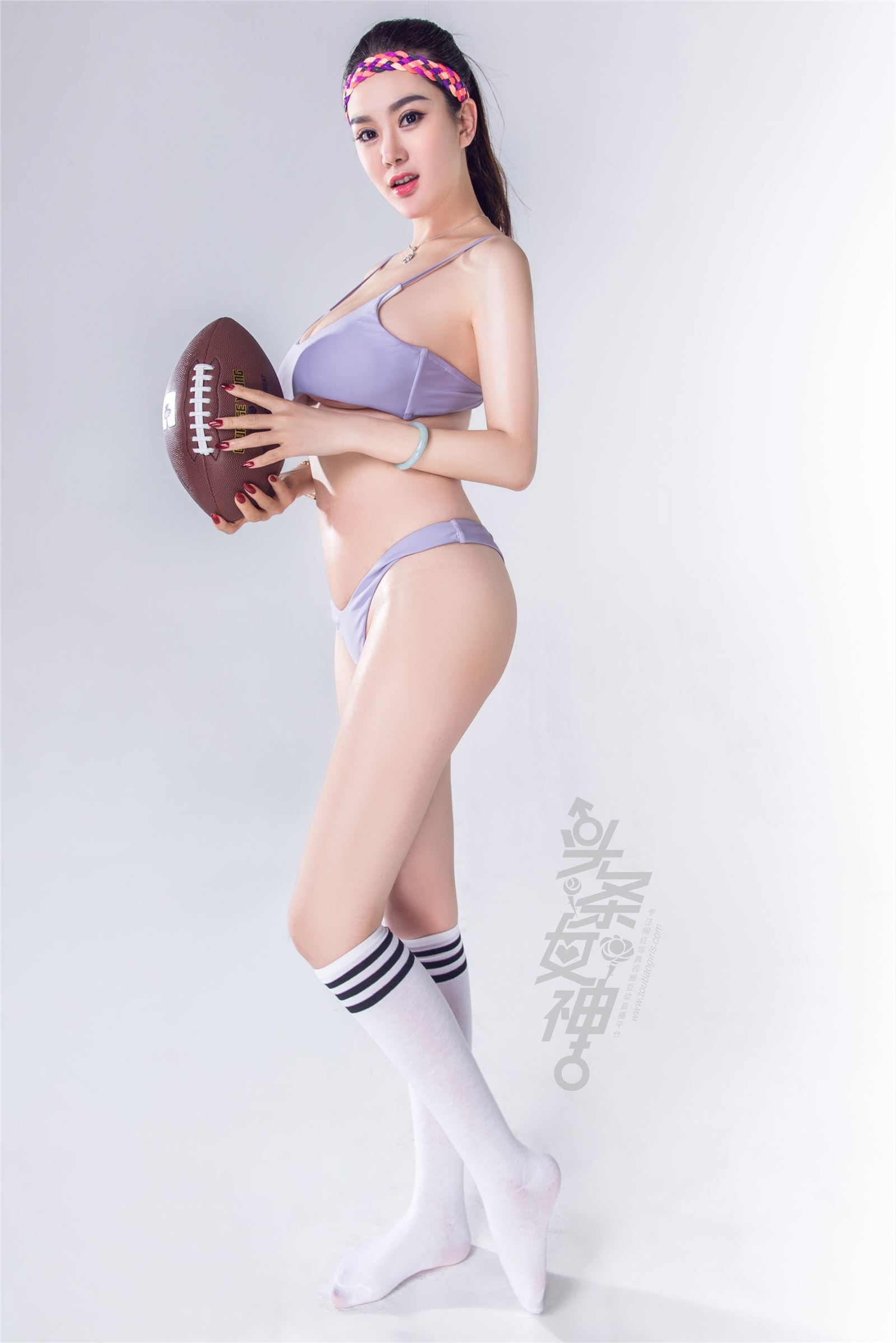 [TouTiao头条女神] 2018.02.02 易阳超级碗杯